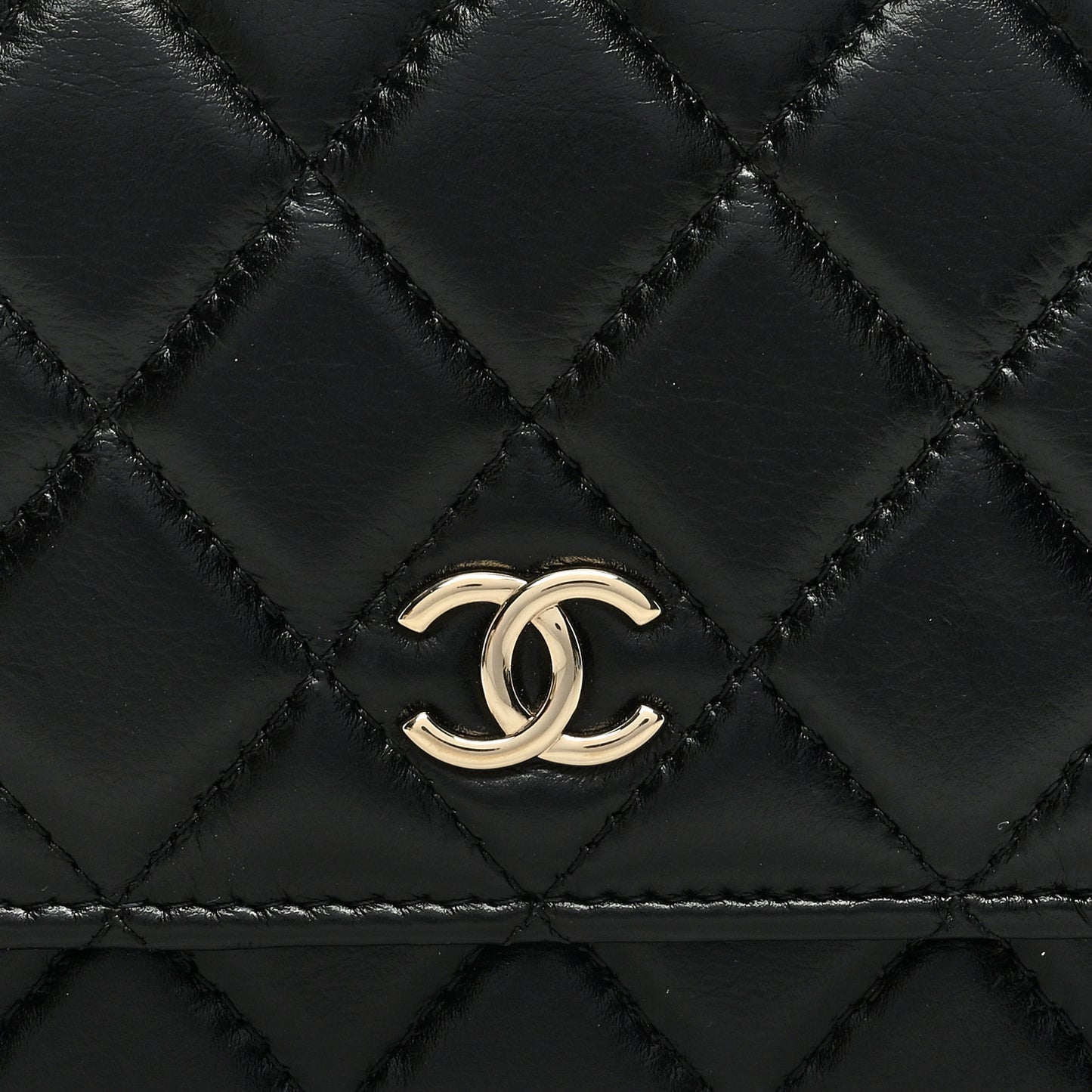 Calfskin Quilted Mini Maxi Pearls Wallet On Chain WOC Black