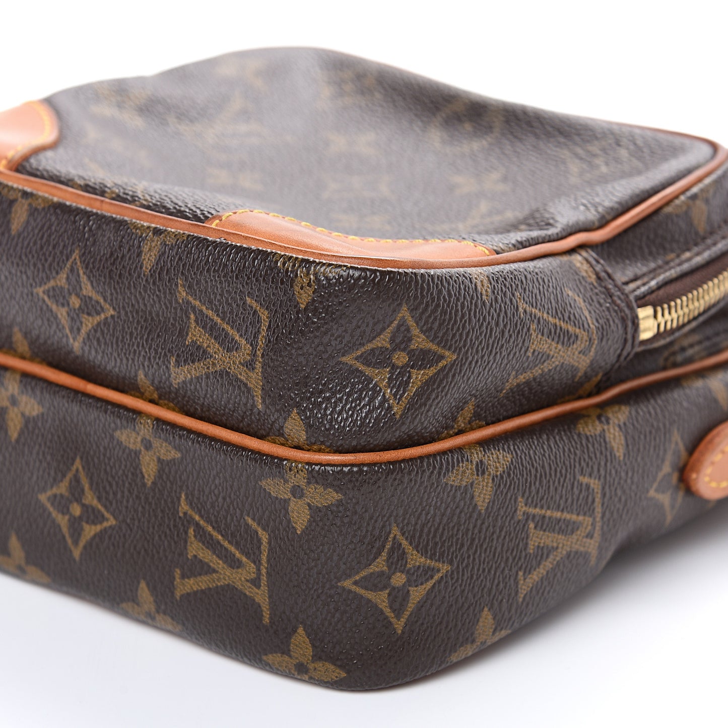 Monogram Amazone