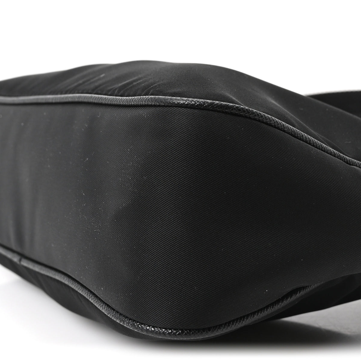 Re-Nylon Saffiano Re-Edition 2005 Shoulder Bag Black