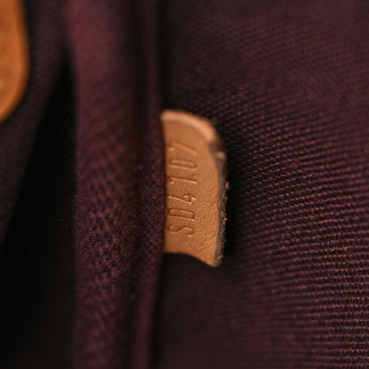 Louis Vuitton Monogram Favorite MM 8 of 11