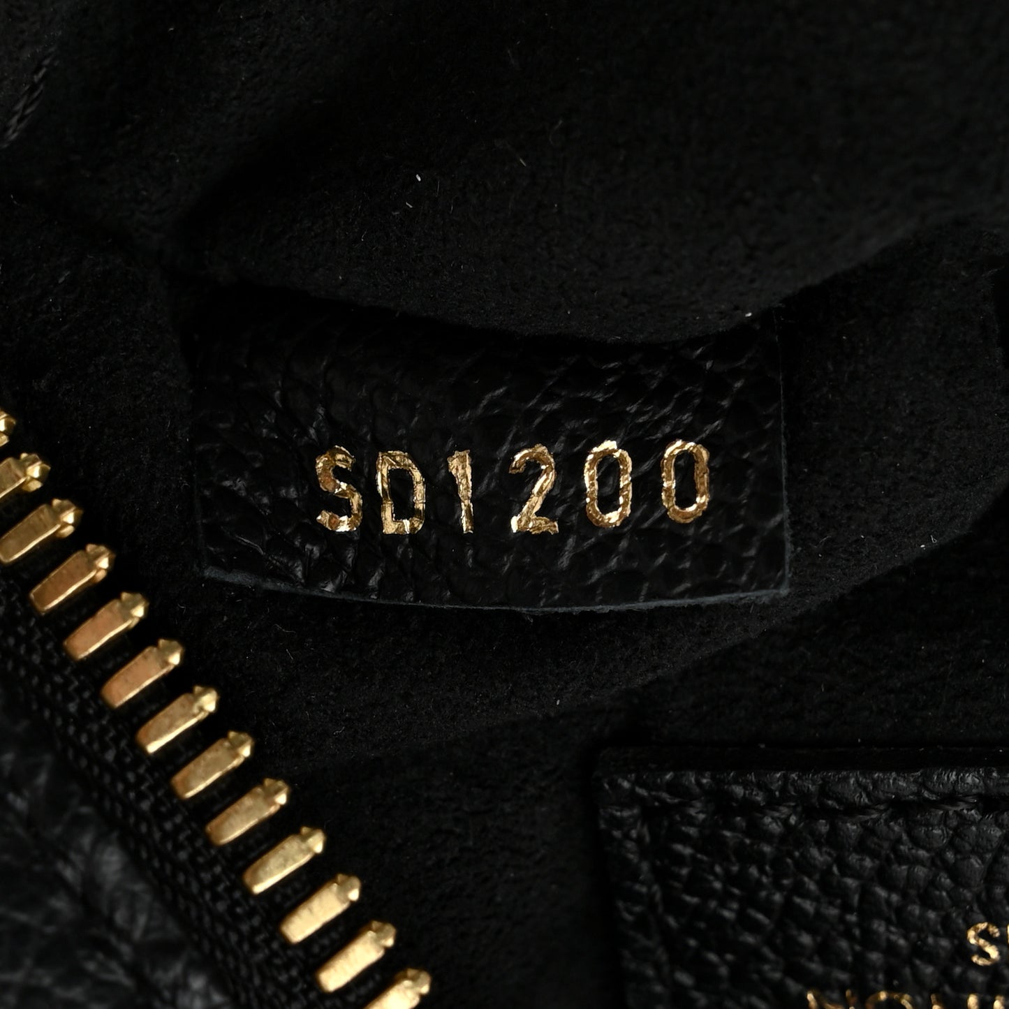 Empreinte Boite Chapeau Souple MM Black