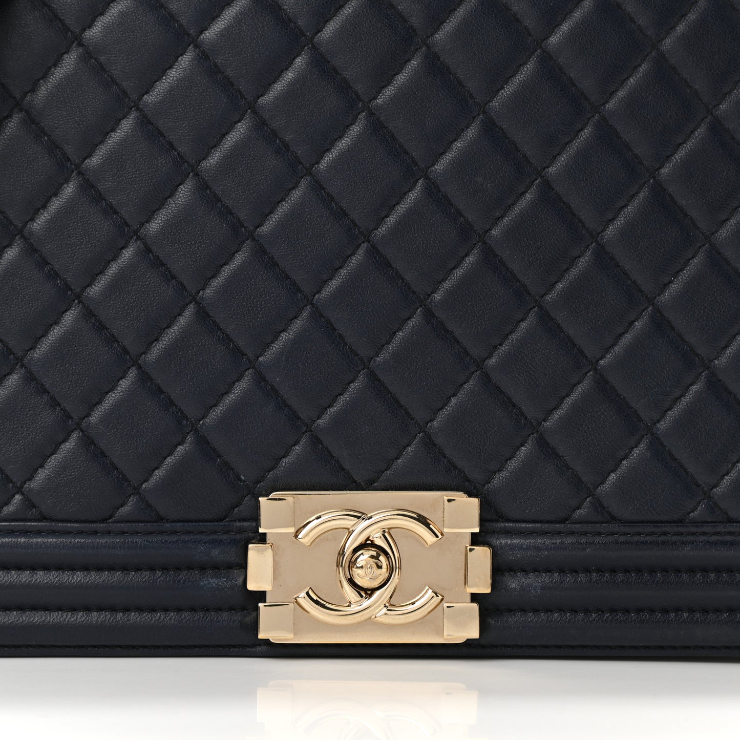 Lambskin Quilted New Medium Boy Flap Navy
