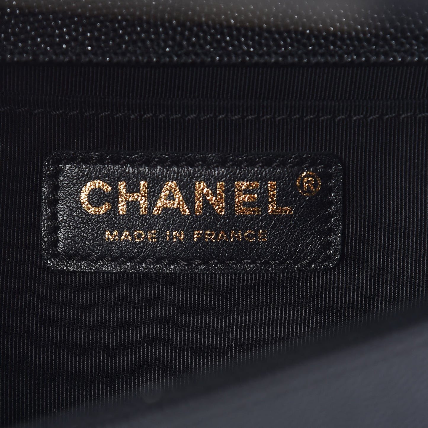 Caviar Quilted Medium Boy Flap Black