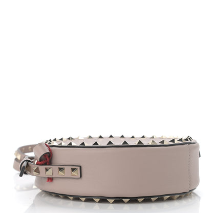 Valentino Garavani Calfskin Rockstud Round Crossbody Bag Poudre 4 of 9