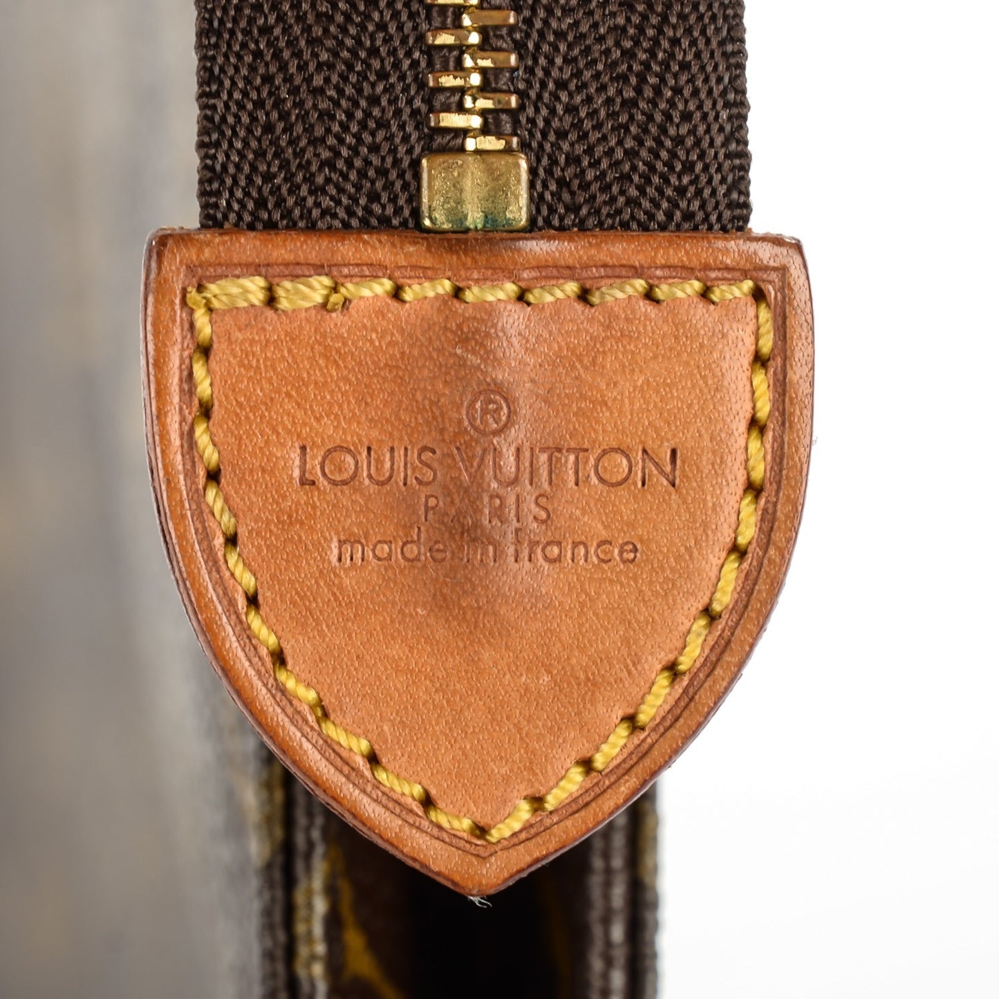 Monogram Poche Toilette 26