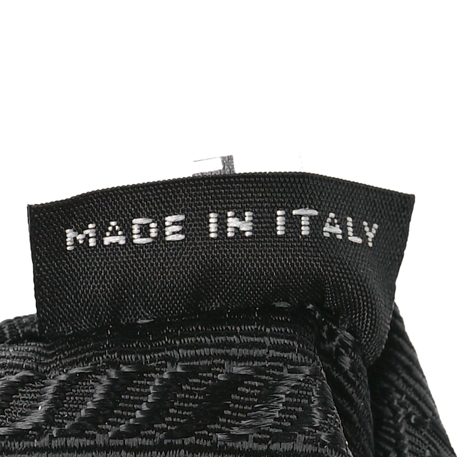 Prada Saffiano Re-Edition 2005 Shoulder Bag White 7 of 14