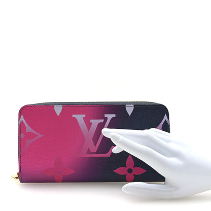 Louis Vuitton Monogram Giant Spring In The City Zippy Wallet Midnight Fuchsia 2 of 7