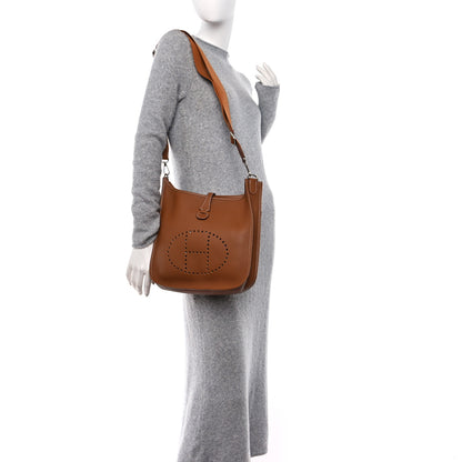 Hermes Taurillon Clemence Evelyne III PM Gold 2 of 11