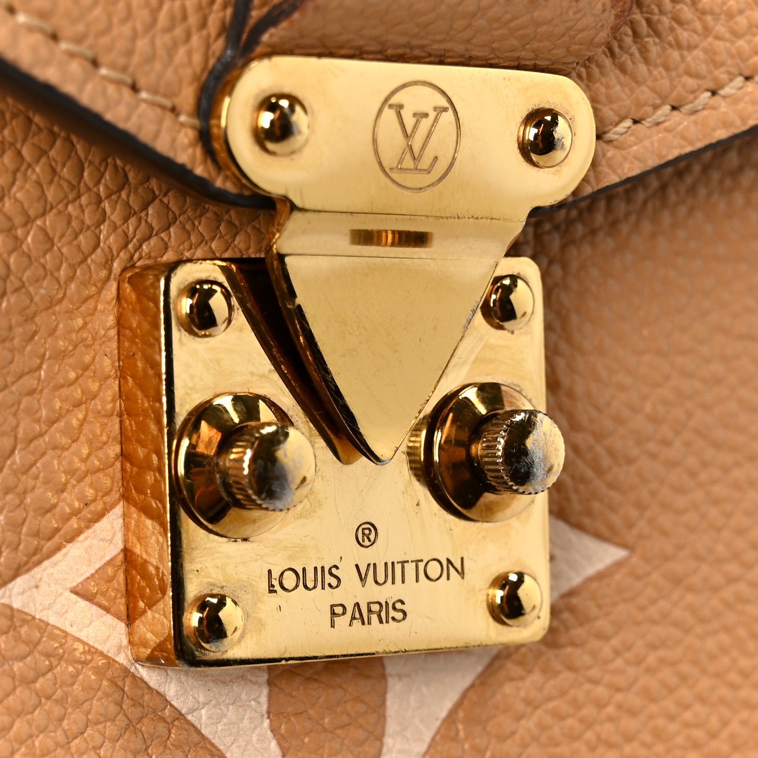 Louis Vuitton Empreinte Monogram Giant Pochette Metis Arizona Beige 7 of 19