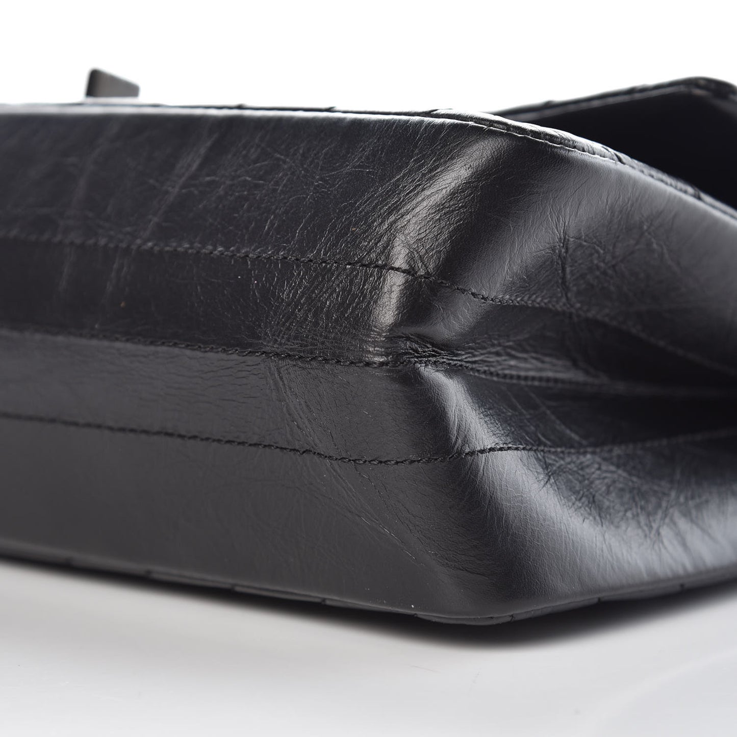Aged Calfskin Chevron Quilted 2.55 Reissue 226 So Black