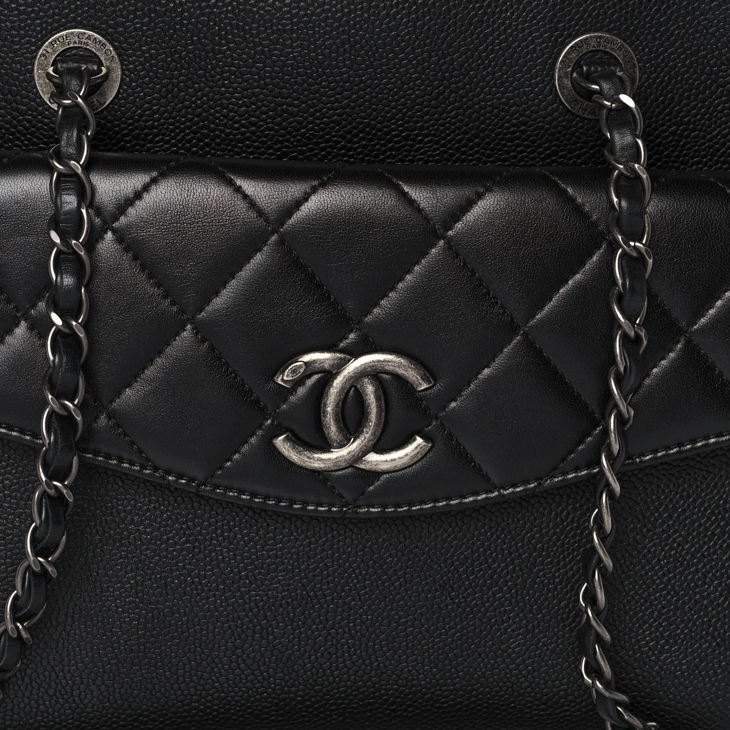 Caviar Lambskin Quilted Large Coco Break Shopping Bag Black