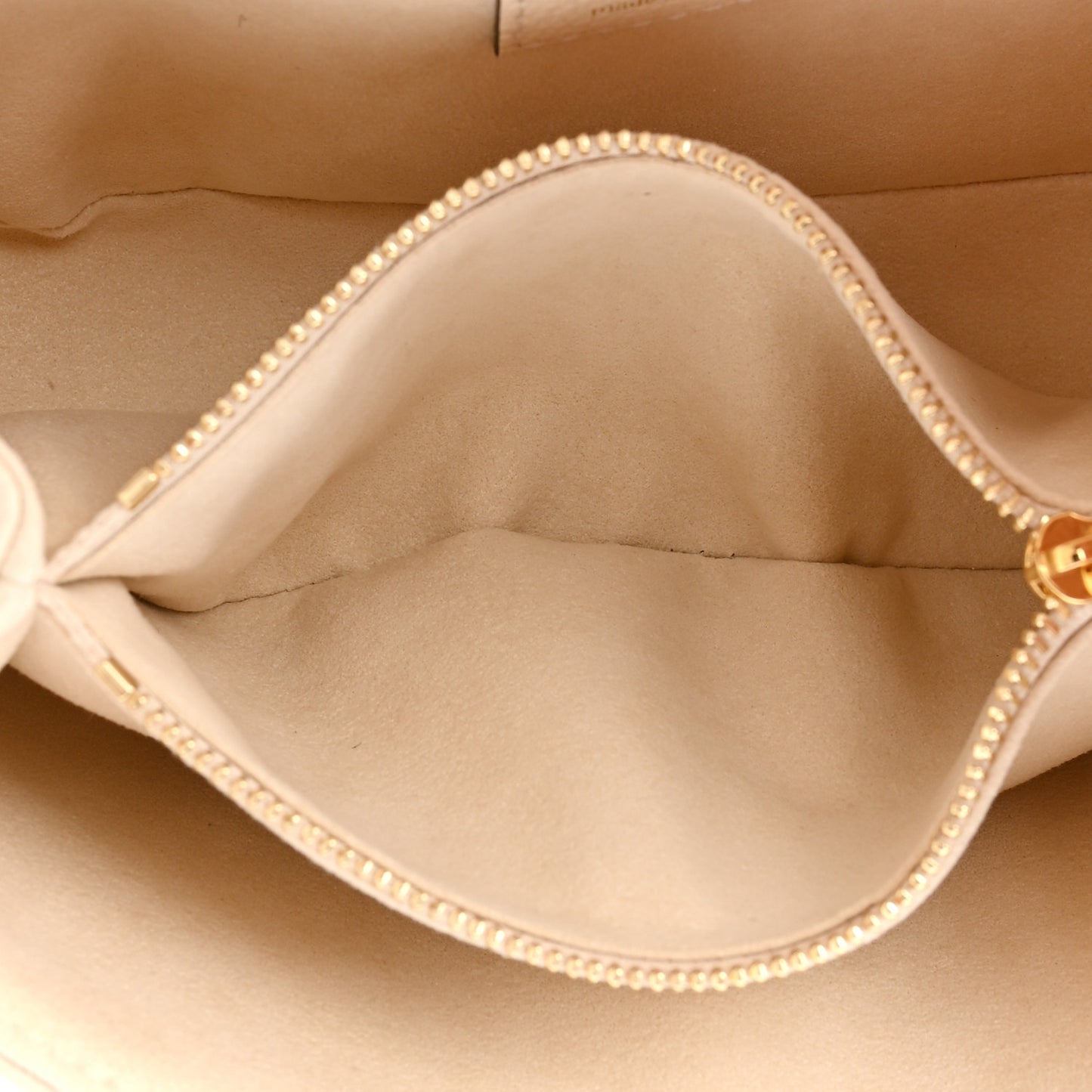Empreinte Pochette Metis East West Cream