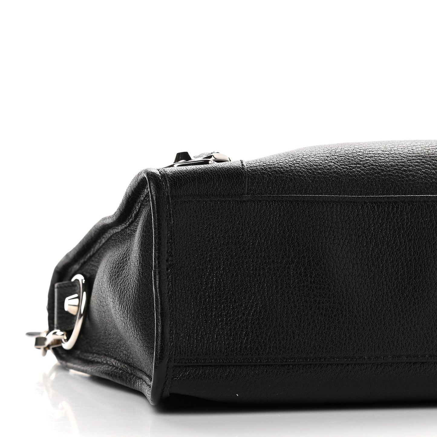 Chevre Silver Metallic Edge Hardware S City Black