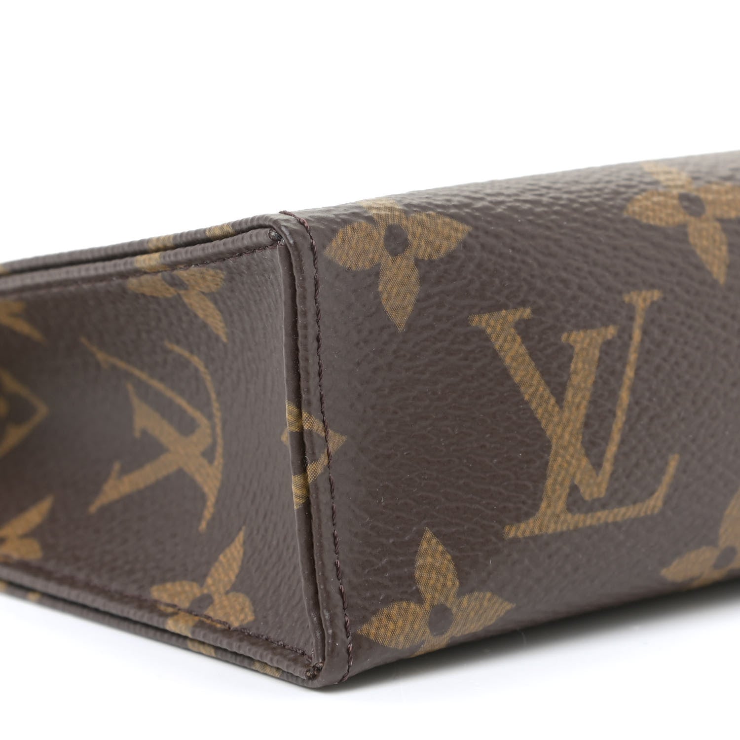Louis Vuitton Monogram Toiletry Pouch 15 4 of 9