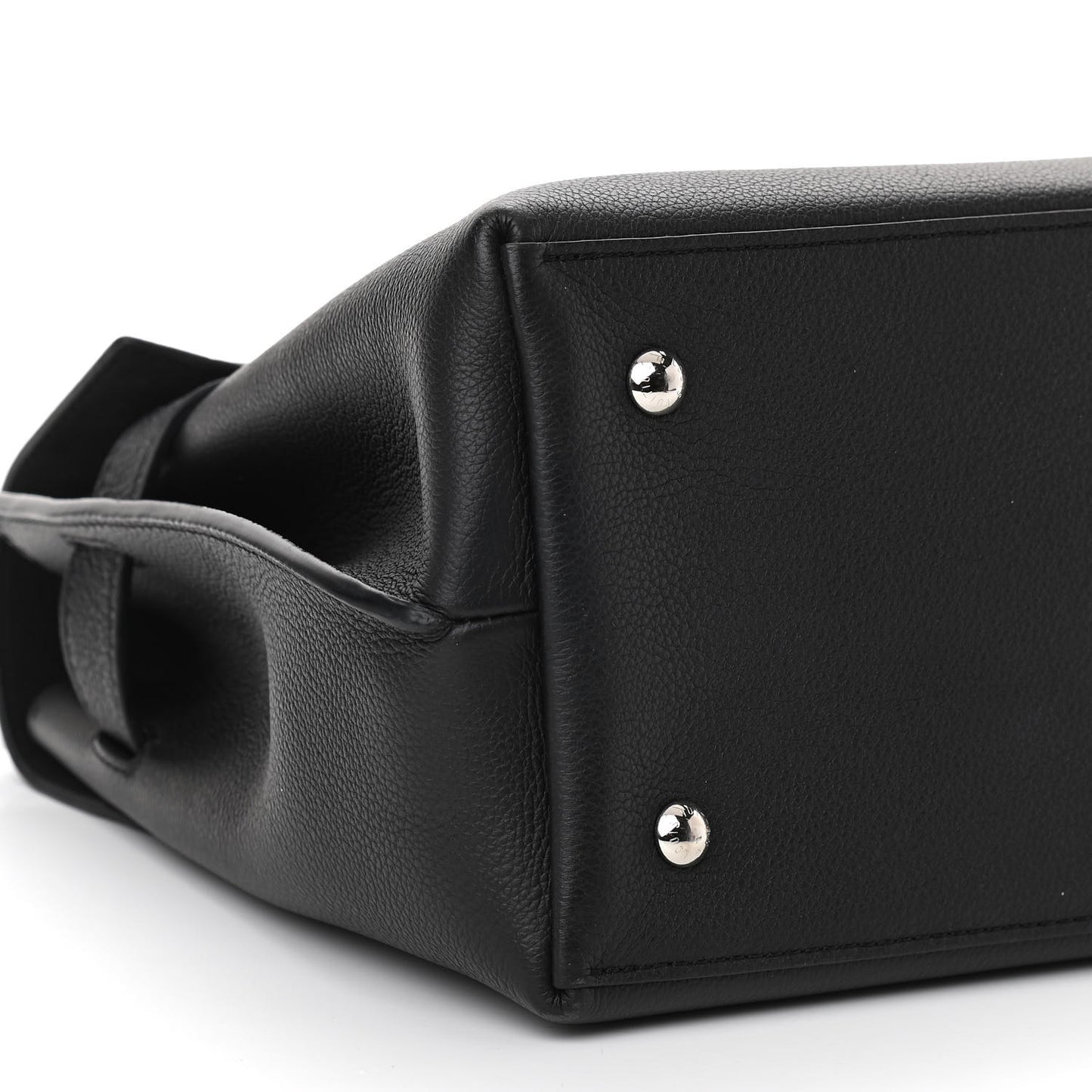Soft Calfskin Lockme Ever MM Black