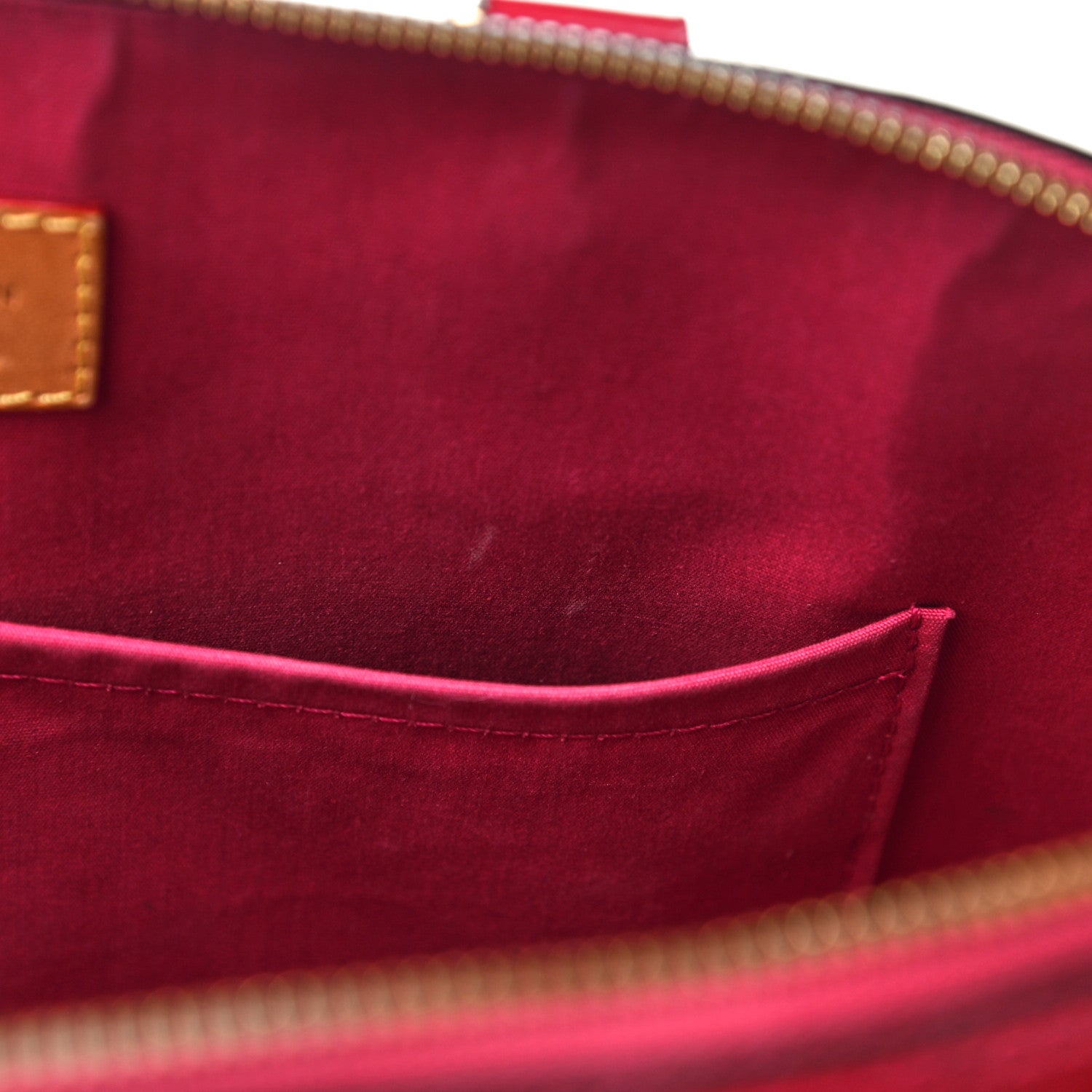 Louis Vuitton Vernis Alma PM Rose Indien 25 of 27