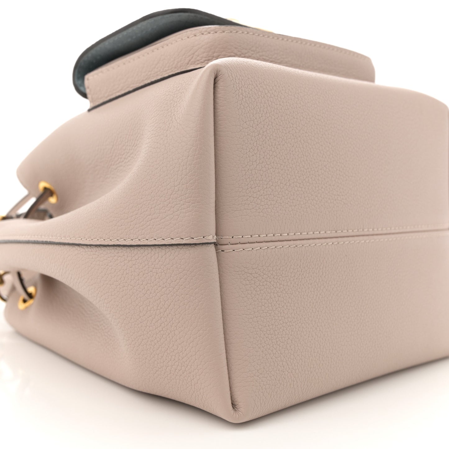 Calfskin Lockme Bucket MM Greige