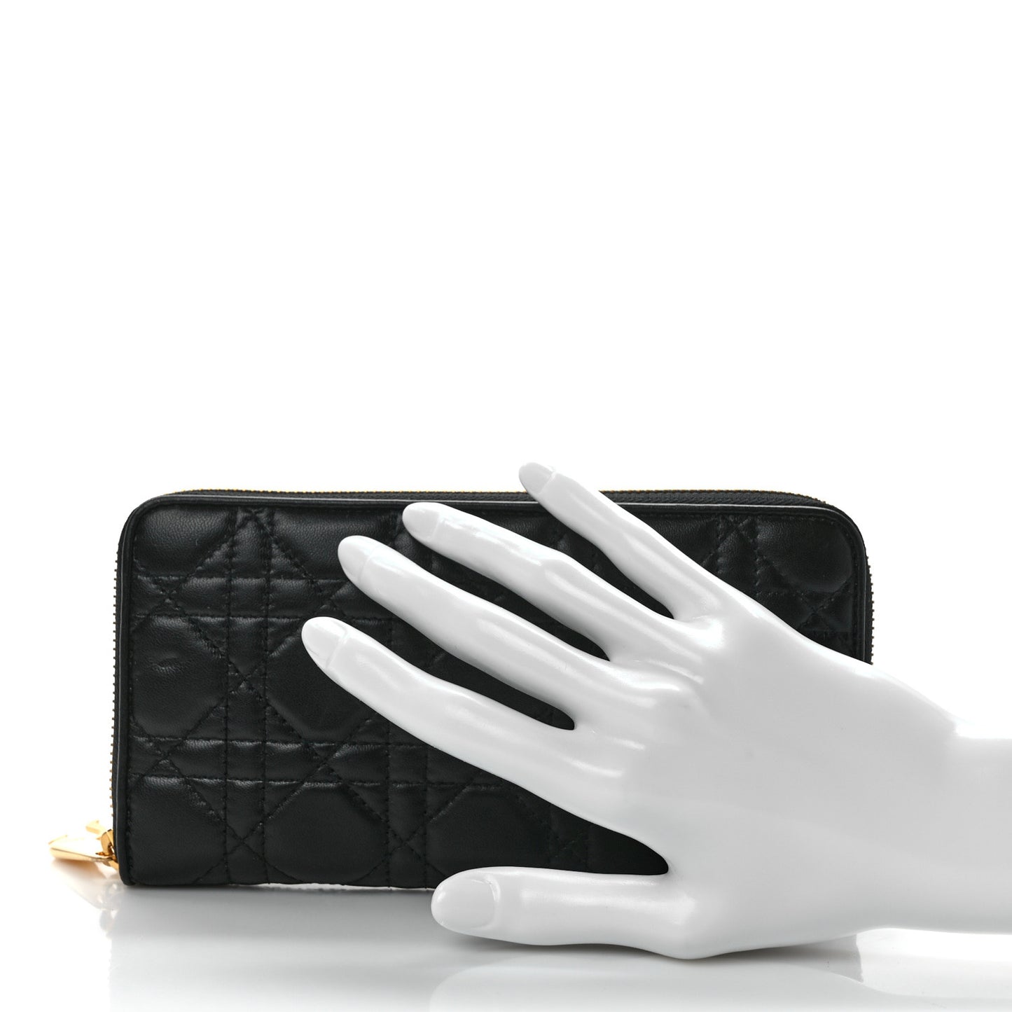 Lambskin Cannage Lady Dior Zip Wallet Black
