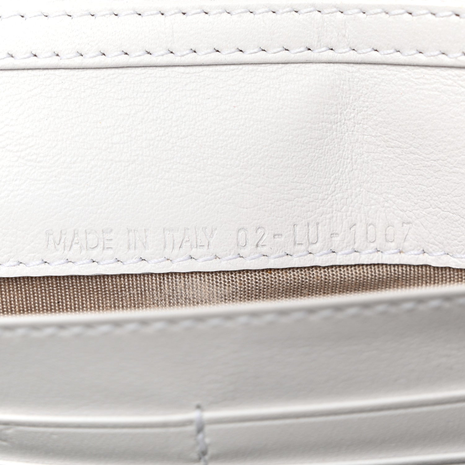 Christian Dior Patent Ultimate Rendez-Vous Chain Wallet White 7 of 12