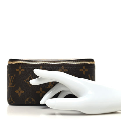 Louis Vuitton Monogram Packing Cube PM 2 of 9
