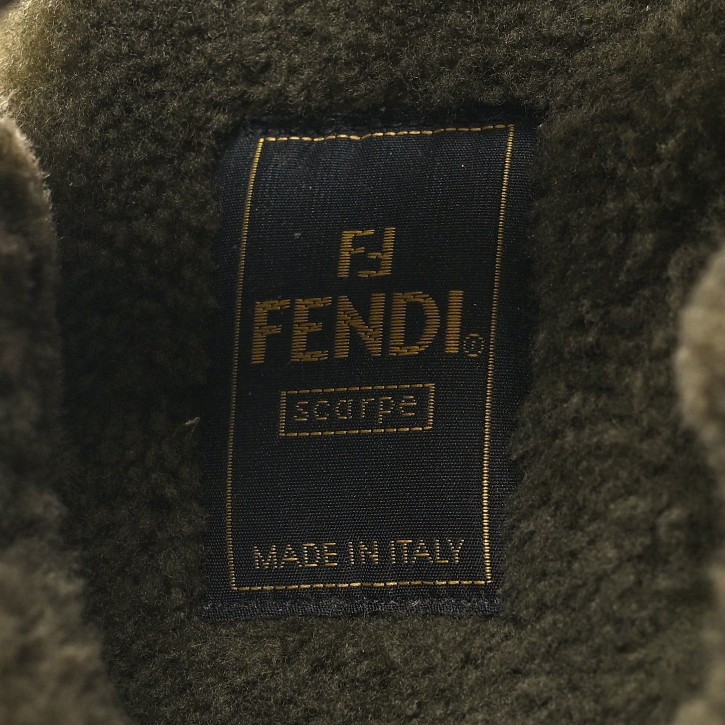 Shearling FF Fendi Feel Sandals 39 Illinois Military