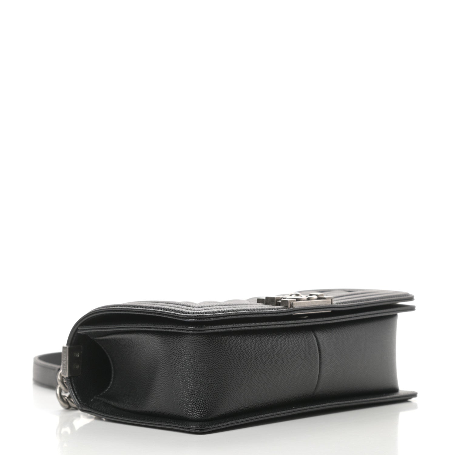 Chanel Caviar Quilted Medium Boy Flap Black 4 of 11