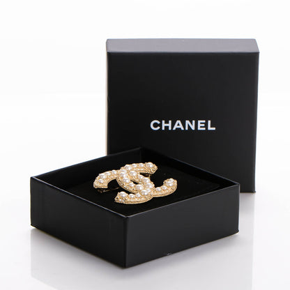 Chanel Pearl Crystal CC Brooch Gold 5 of 5