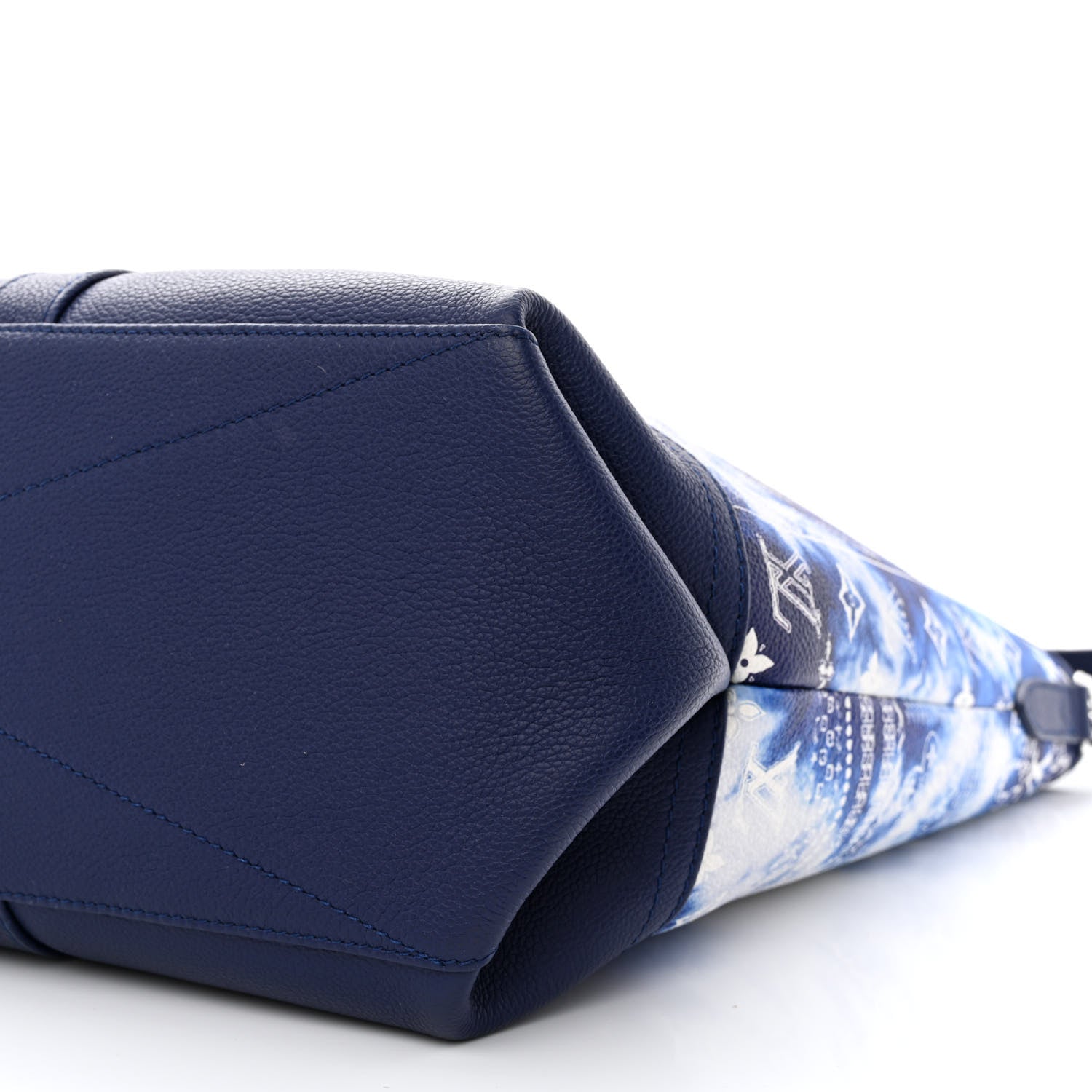 Louis Vuitton Cowhide Monogram Bandana Journey Tote Blue White 9 of 10