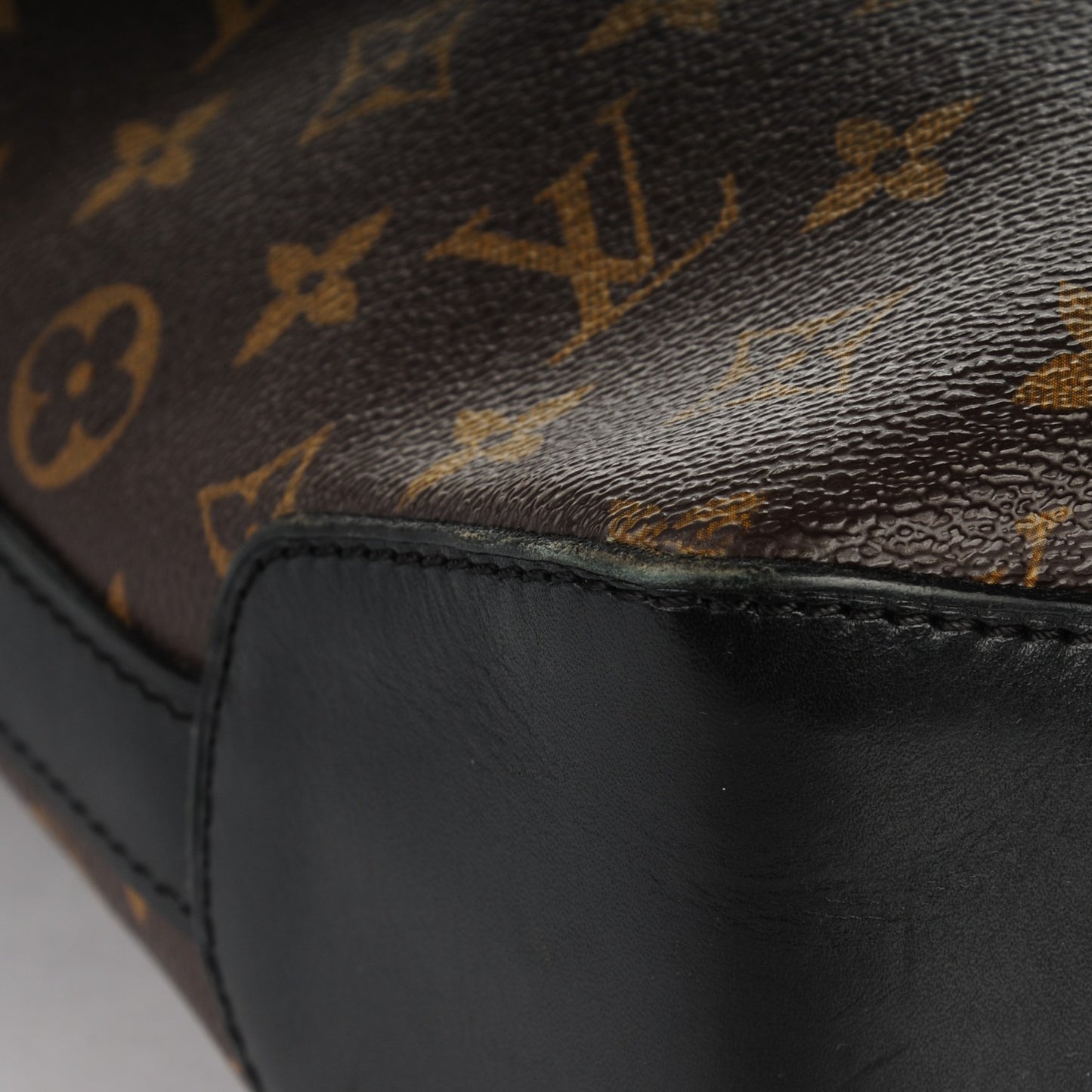 Monogram Macassar Torres PM