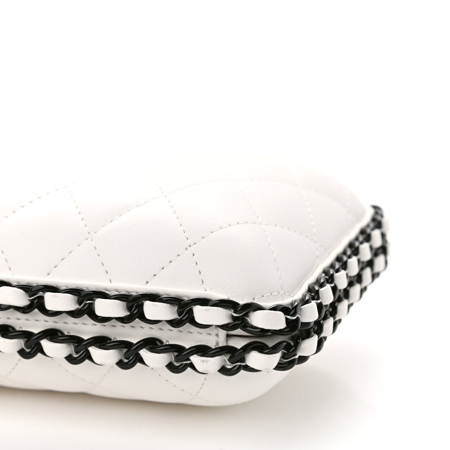 Lambskin Quilted Chain Around Clutch White Black