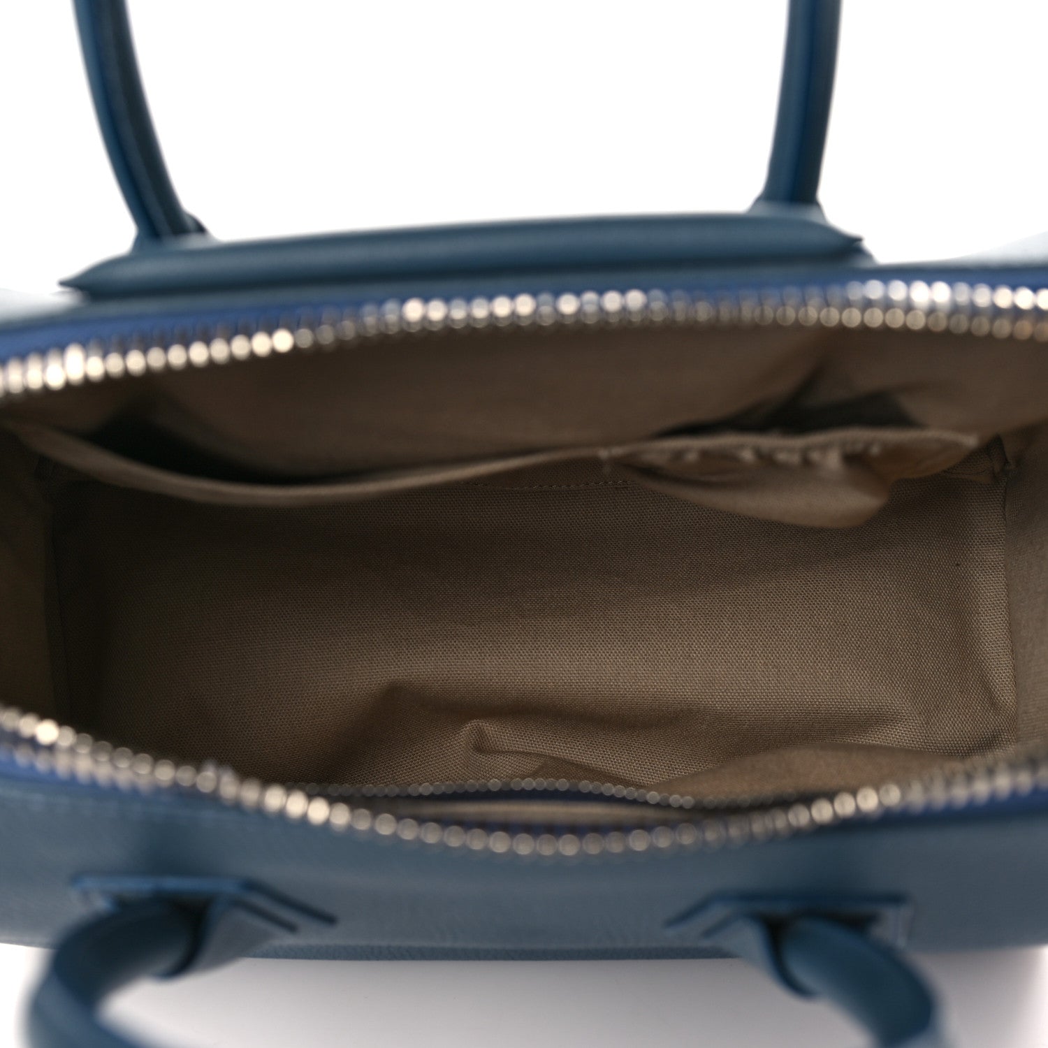 Givenchy Sugar Goatskin Medium Antigona Mineral Blue 5 of 9