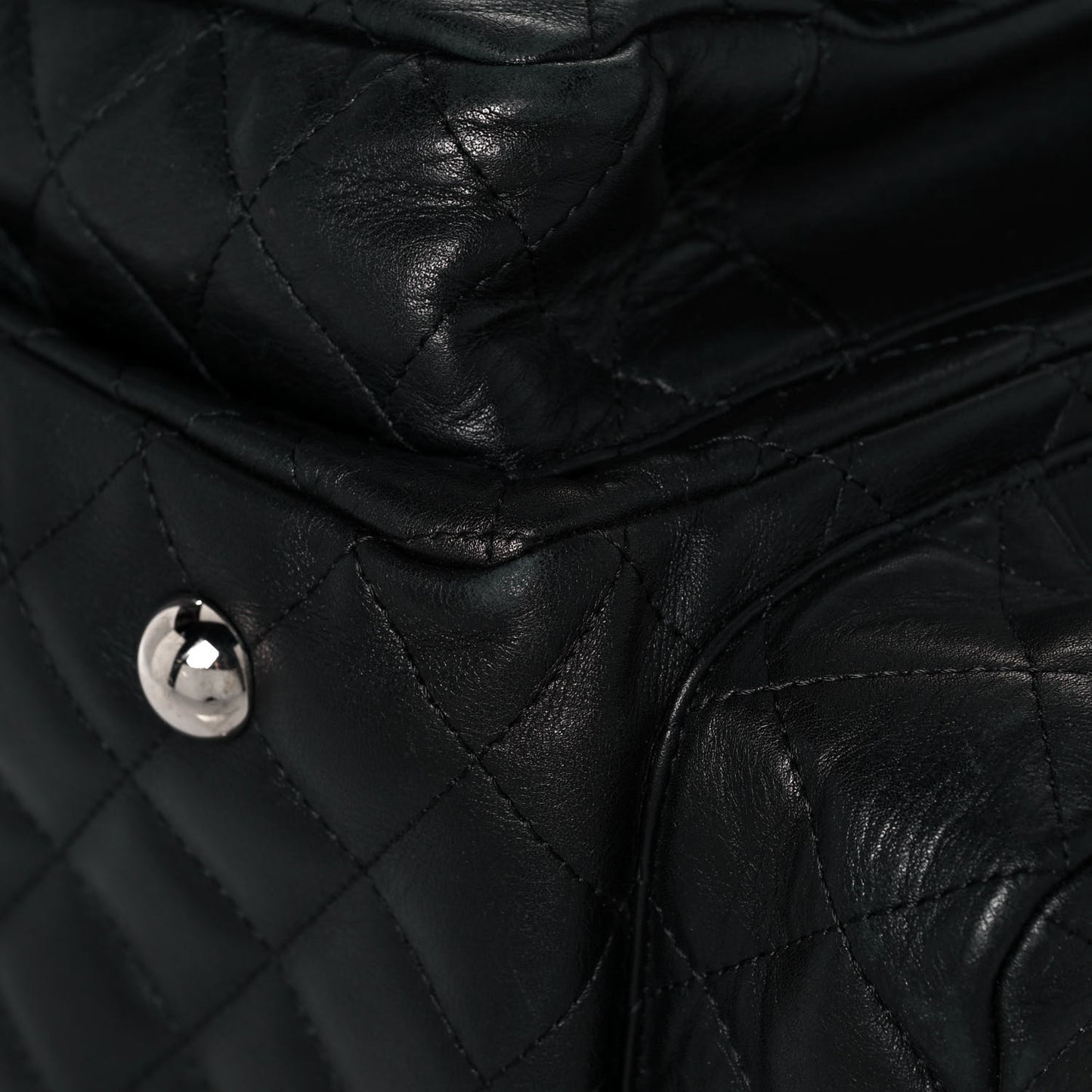 Calfskin Quilted Large Cambon Multipocket Reporter Black White