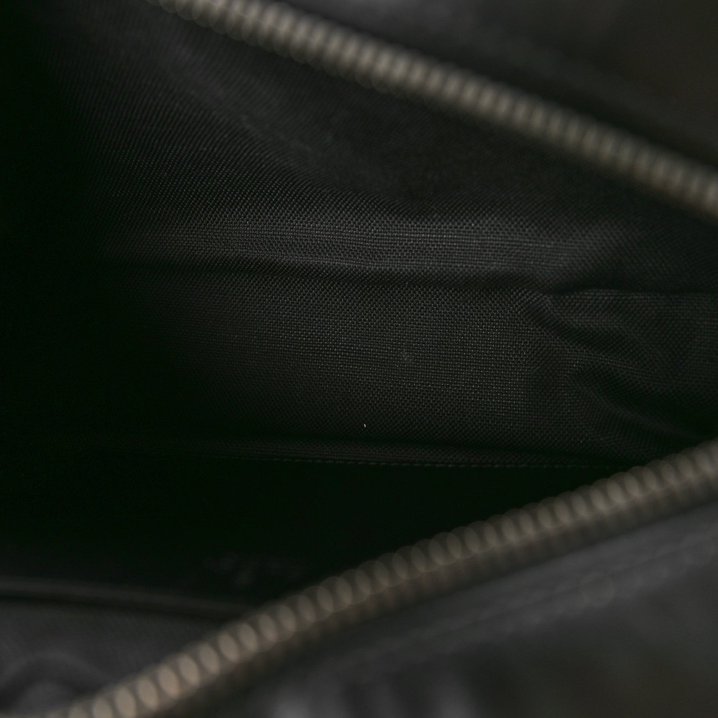 Calfskin Matelasse Monochrome Small GG Marmont Chain Shoulder Bag Black