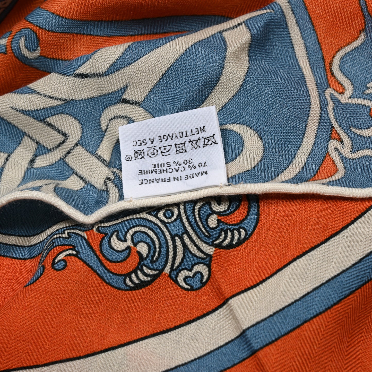 Cashmere Silk Ex-Libris Giant Triangle Scarf