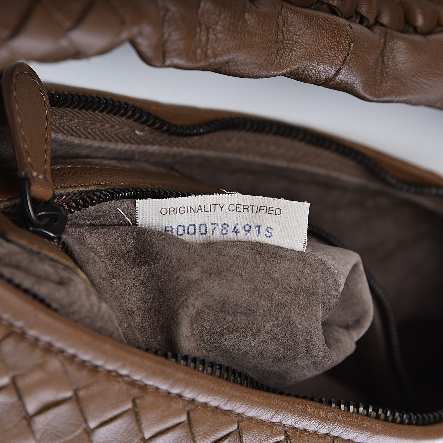 Bottega Veneta Nappa Intrecciato Medium Veneta Hobo Maple 8 of 11
