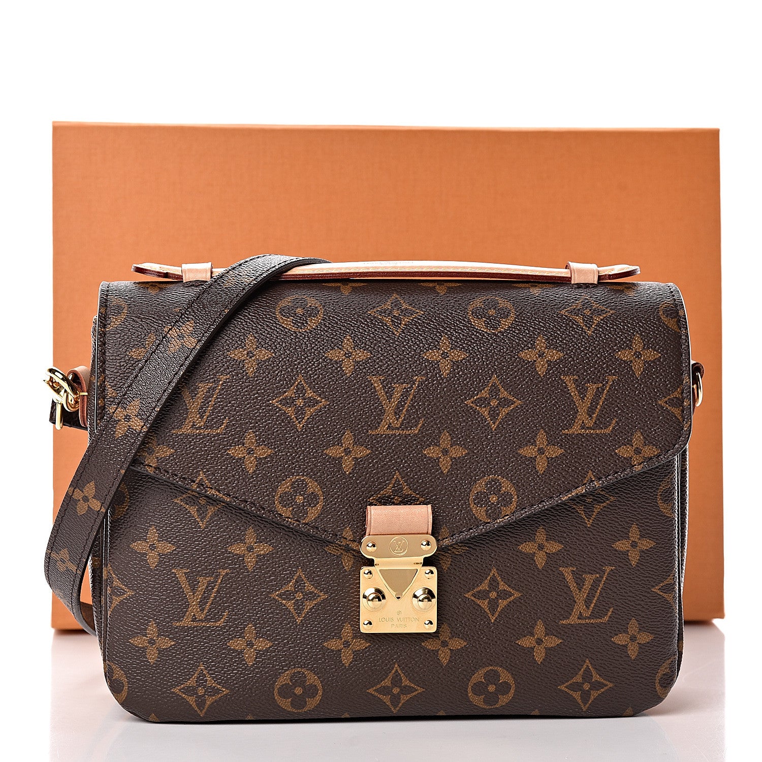 Louis Vuitton Monogram Pochette Metis 12 of 12