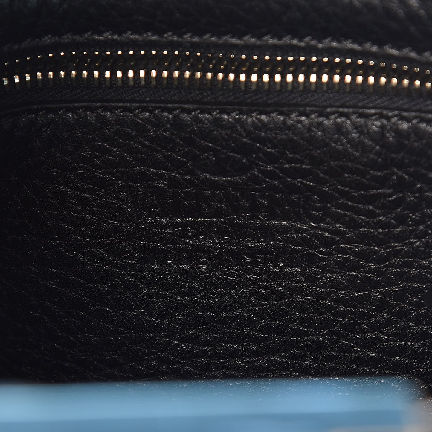 Pebbled Calfskin Mini Rockstud Flip-Lock Messenger Bag Black