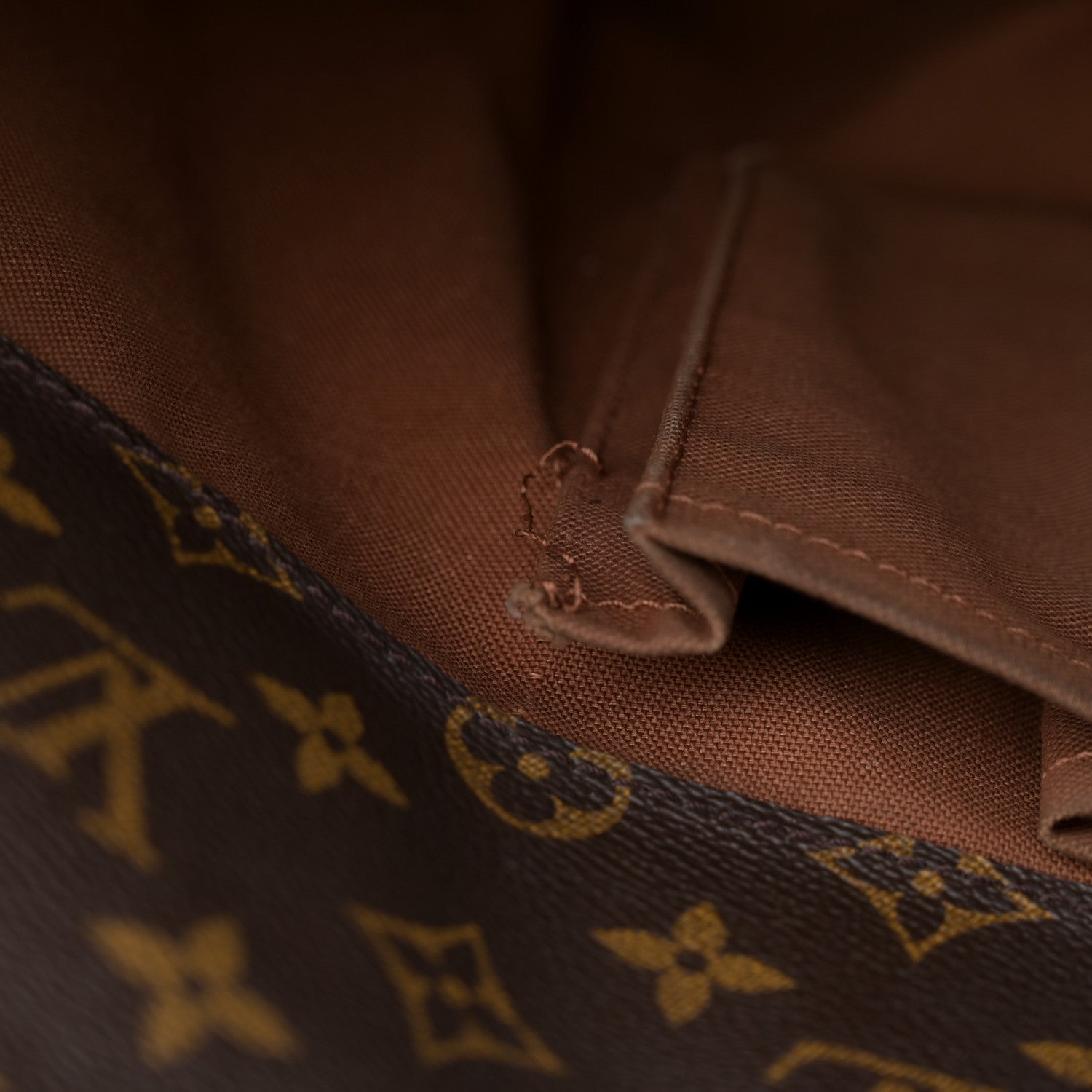 Louis Vuitton Monogram Cabas Alto 13 of 16