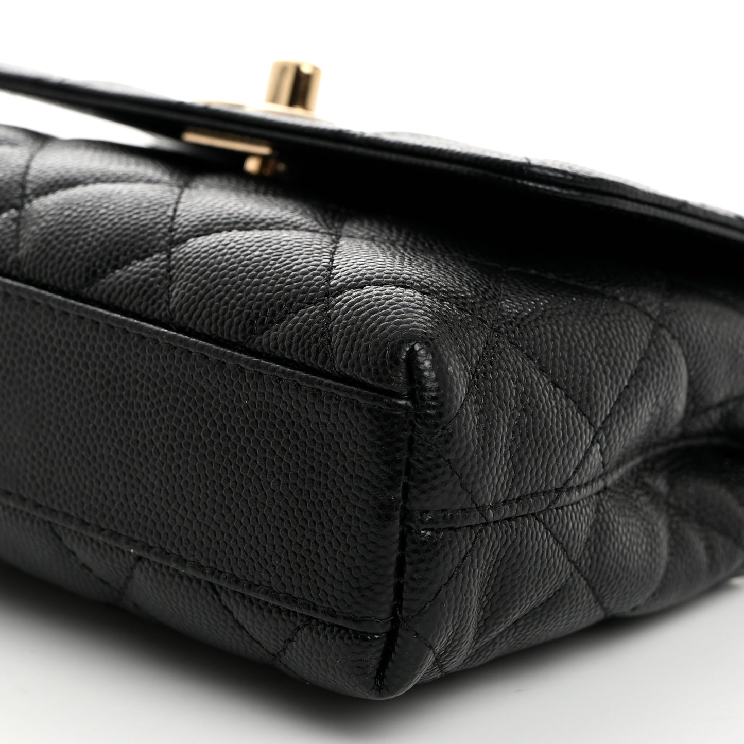 Caviar Quilted Coco Handle Clutch With Chain Black