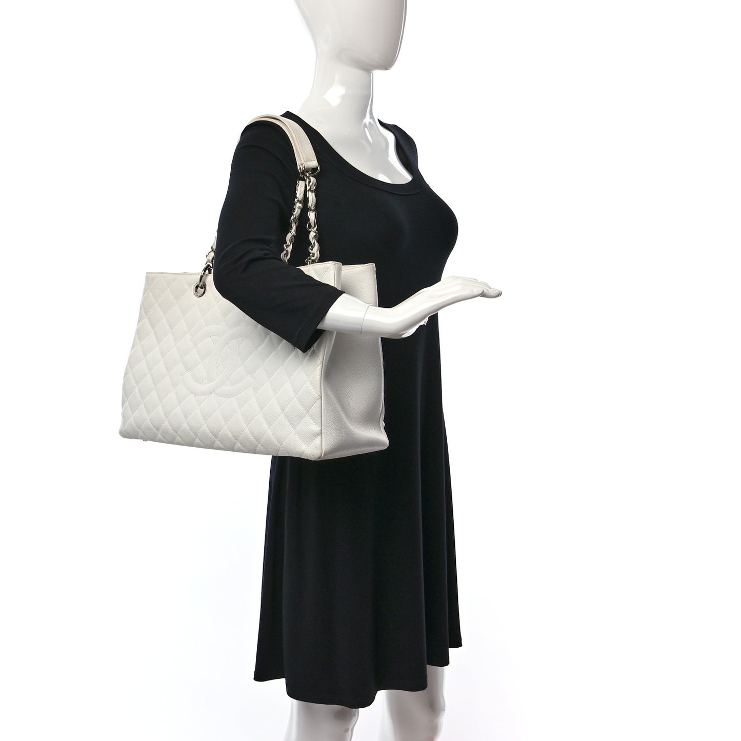 Caviar Quilted XL Grand Shopping Tote GST White