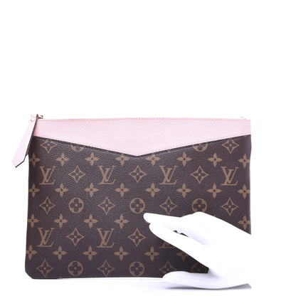 Louis Vuitton Monogram Daily Pouch Rose Poudre 2 of 9