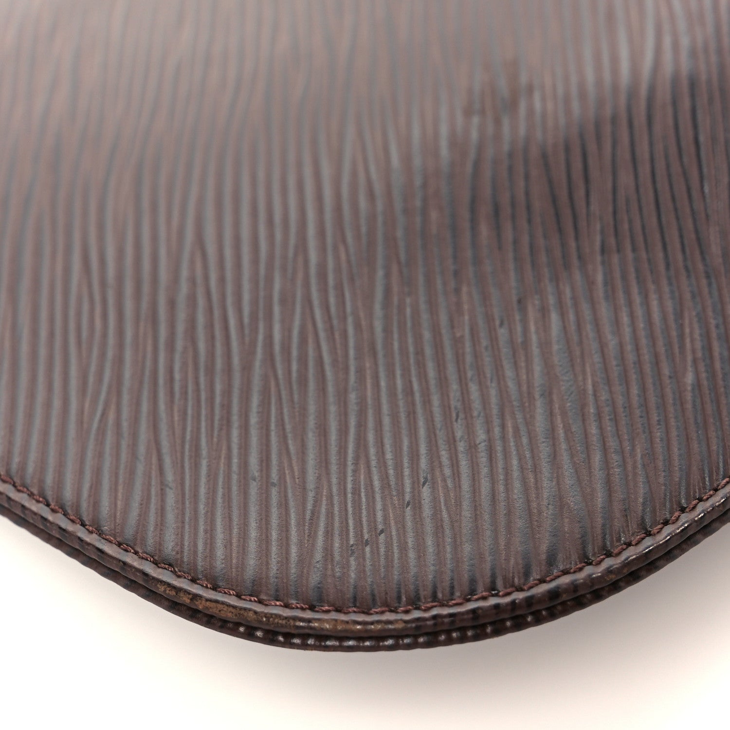 Louis Vuitton Epi Demi Lune Pochette Moka 10 of 10