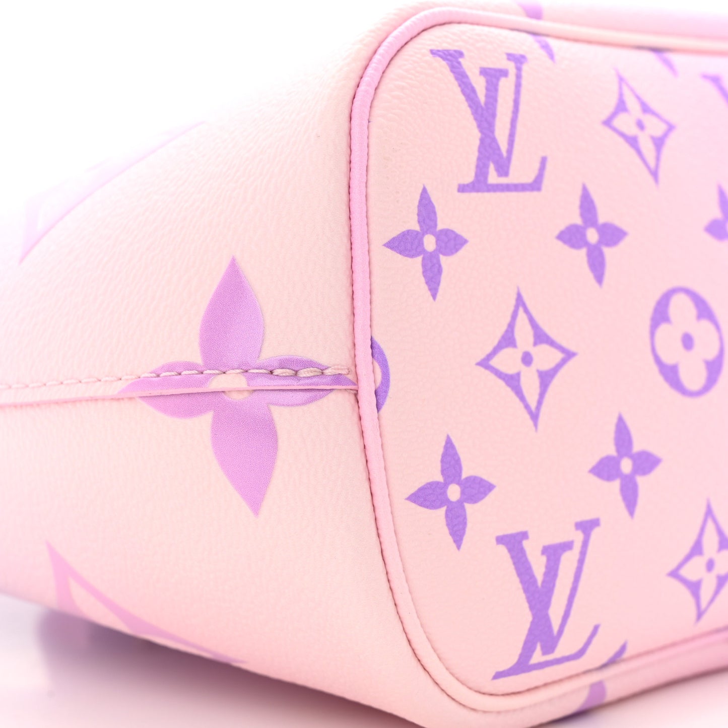 Monogram Giant Spring In The City Marshmallow Hobo PM Sunrise Pastel