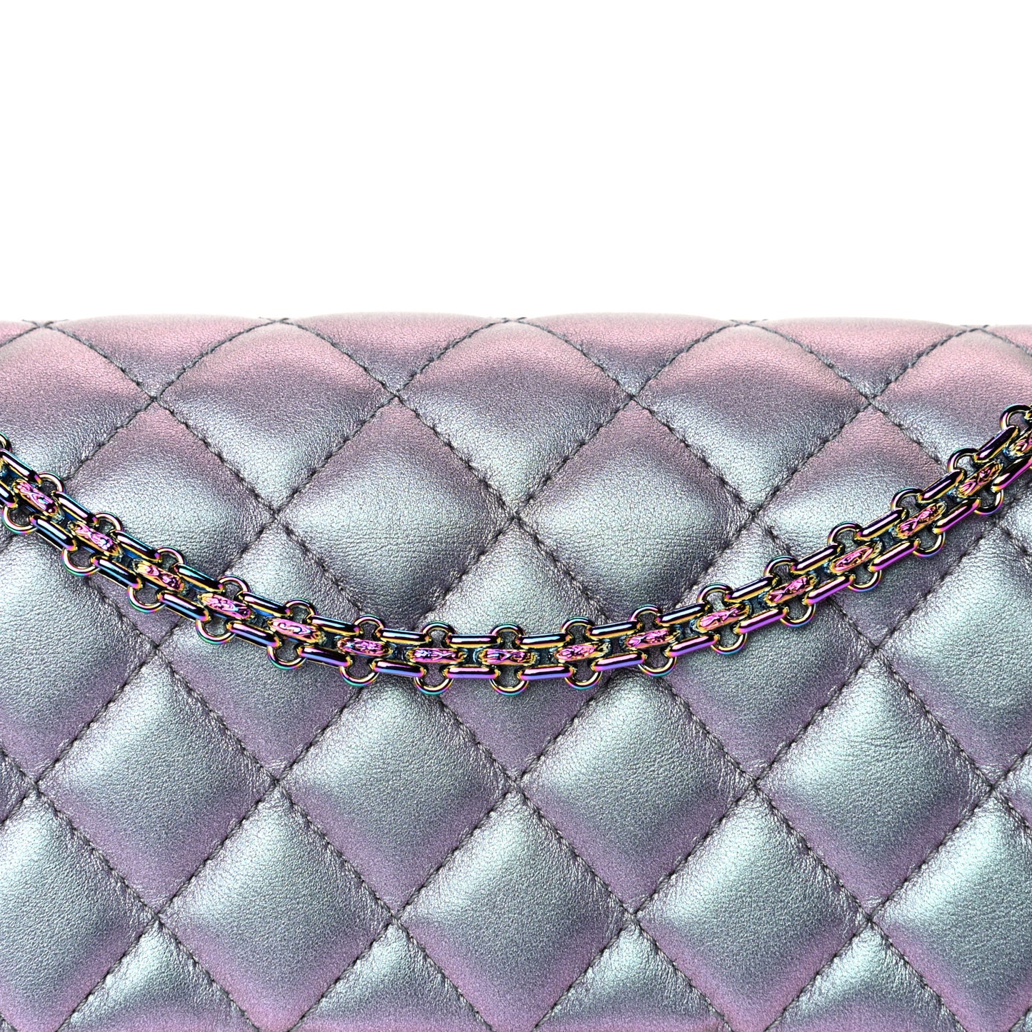 Iridescent Lambskin Quilted 2.55 Reissue 226 Flap Light Purple