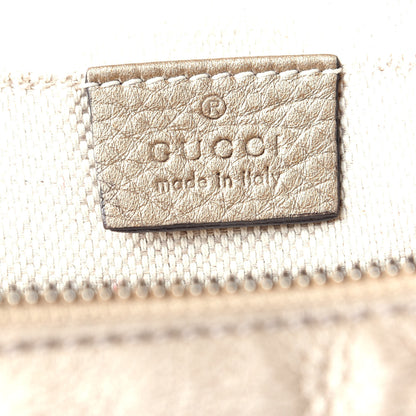 Gucci Metallic Pebbled Calfskin Small Soho Disco Bag Golden Beige 6 of 9