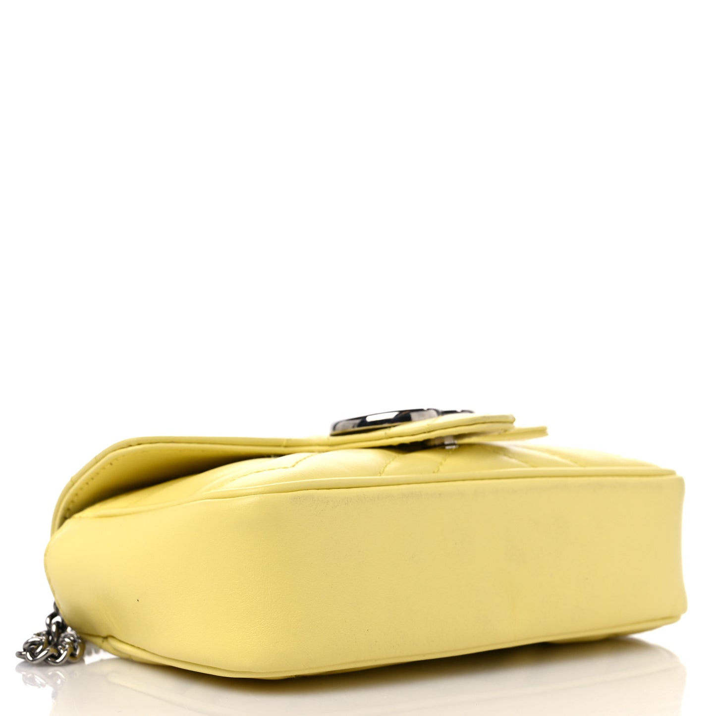 Calfskin Matelasse Super Mini GG Marmont Shoulder Bag Banana
