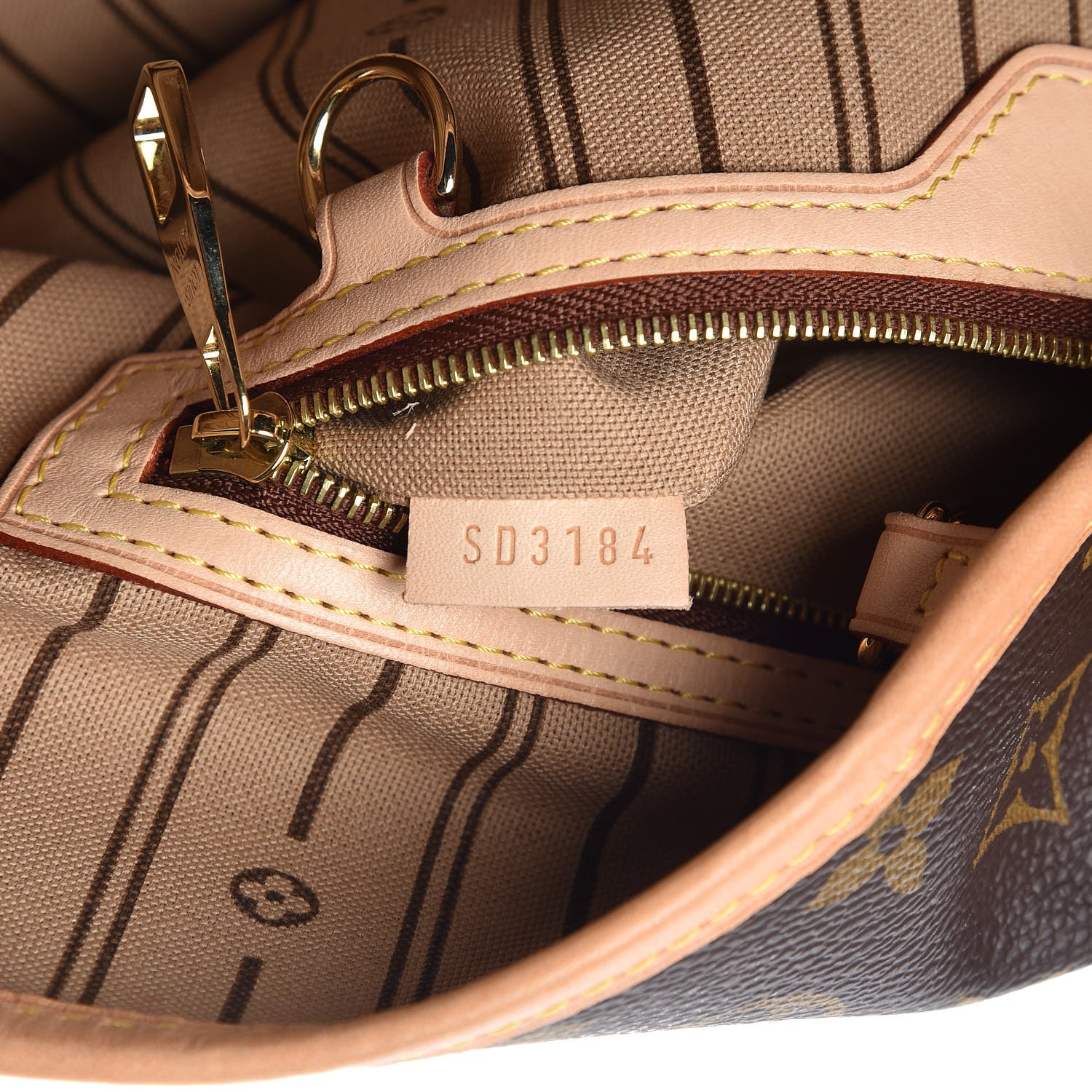 Louis Vuitton Monogram Delightful MM 9 of 14