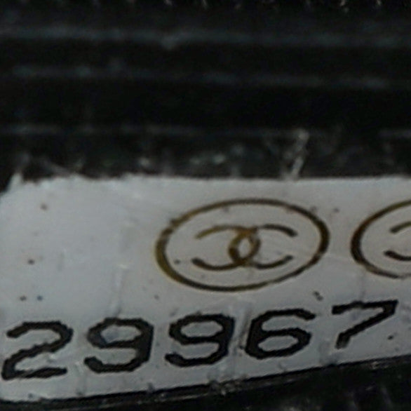 Caviar Quilted Medium Boy Cosmetic Case Black