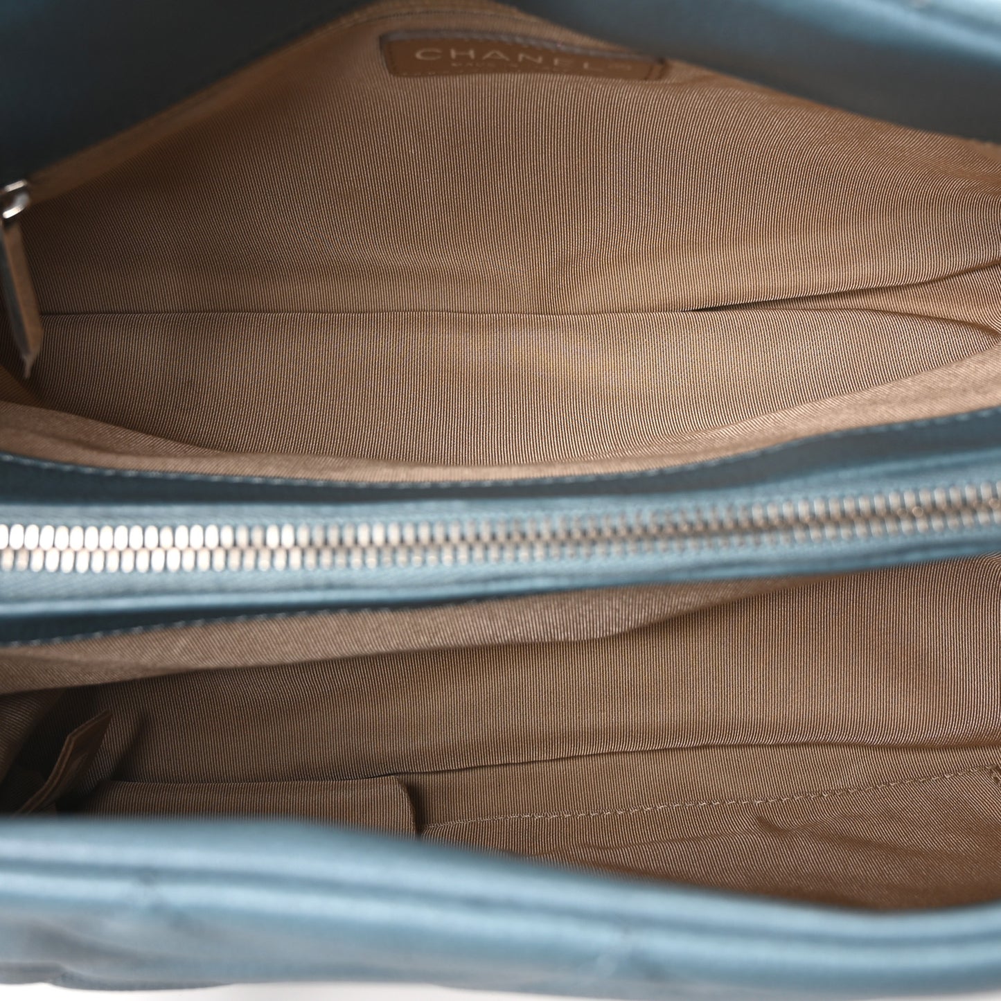 Caviar Quilted CC Timeless Soft Tote Blue