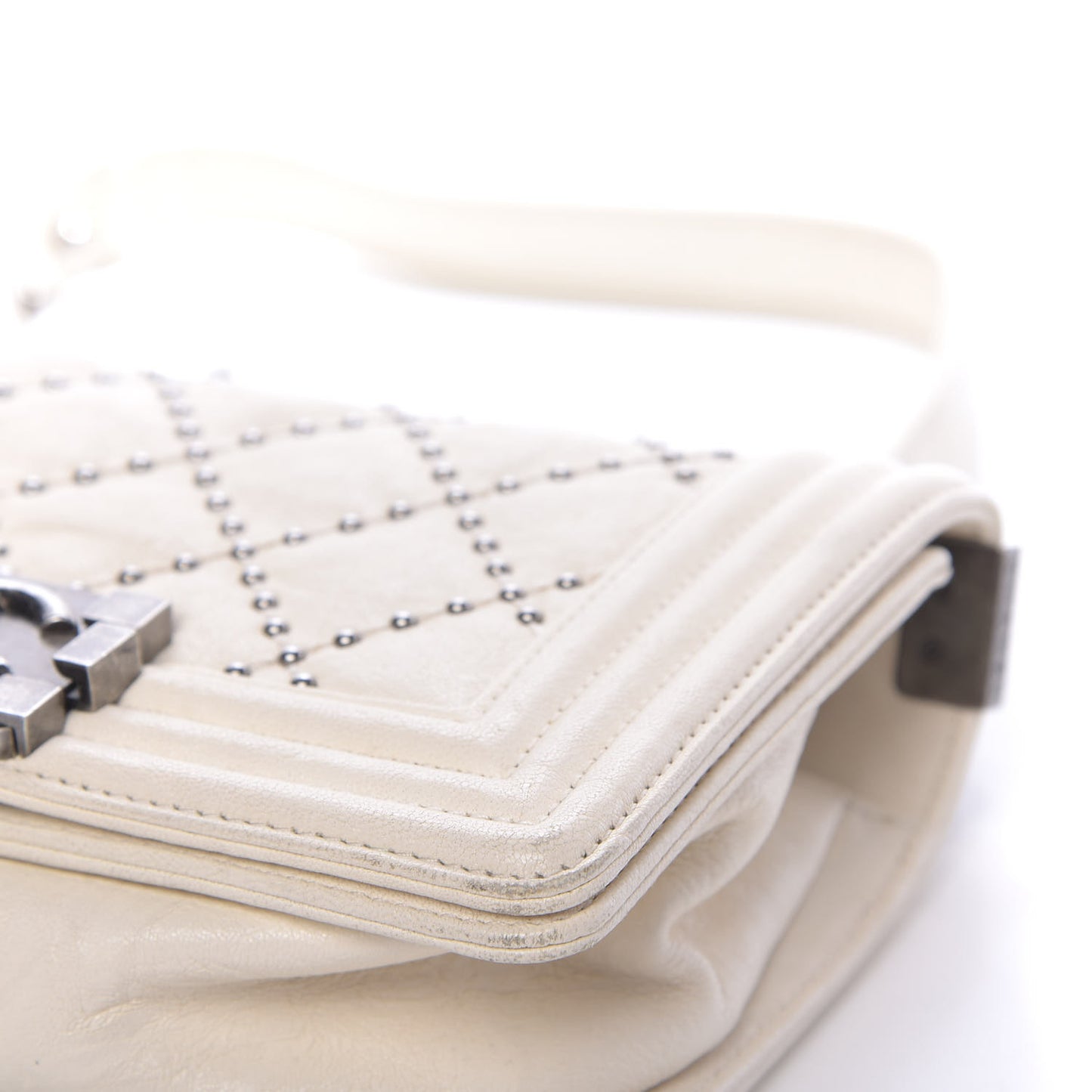 Crumpled Lambskin Small Studded Boy Flap Ecru